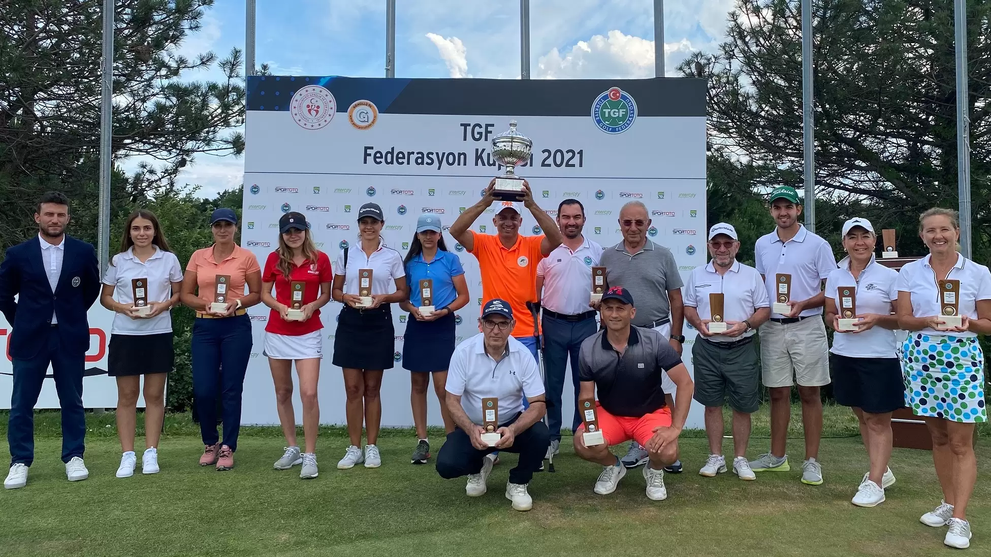 golfte-federasyon-kupasi-heyecani-istanbulda-basliyor-hFAzx2lB.webp