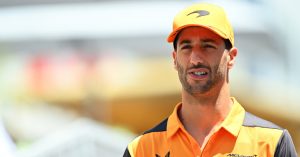 daniel-ricciardo-ve-mclaren-yollari-ayristirmak-icin-anlasti-FaushZiy.jpg