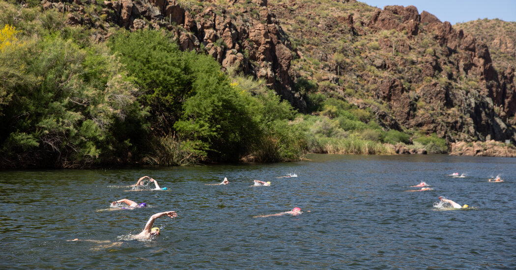beklenmedik-bir-acik-su-mucadelesi-arizona-boyunca-40-mil-XPWrMlmp.jpg