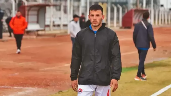 babasina-organ-bagisi-icin-futbolu-birakti-genc-futbolcu-5vg5DmH2.jpg