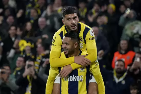 fenerbahce-galibiyeti-seriye-bagladi-7-mac-QIkXUQ6k.jpg