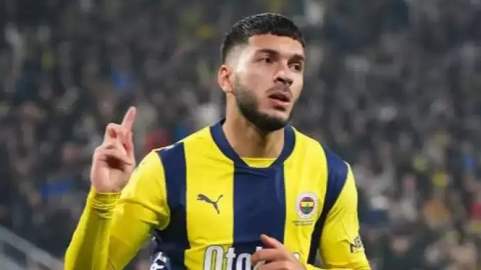 fenerbahce-kasimpasa-macinda-oguz-aydinin-ayak-izleri-5-gol-5-asist-hmmdVGn9.jpg
