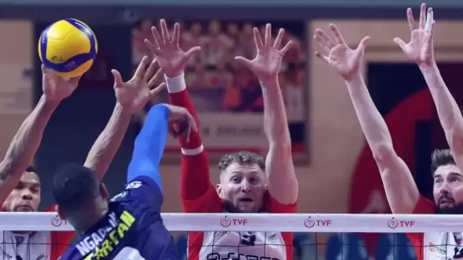fenerbahce-medicana-erkekler-cev-kupasina-veda-etti-Qwq2a6V4.jpg