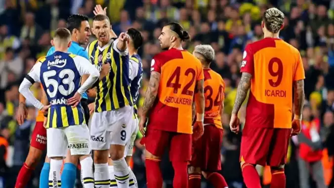galatasaraydan-fenerbahce-derbisi-icin-yabanci-hakem-yaniti-Rw7a55az.jpg