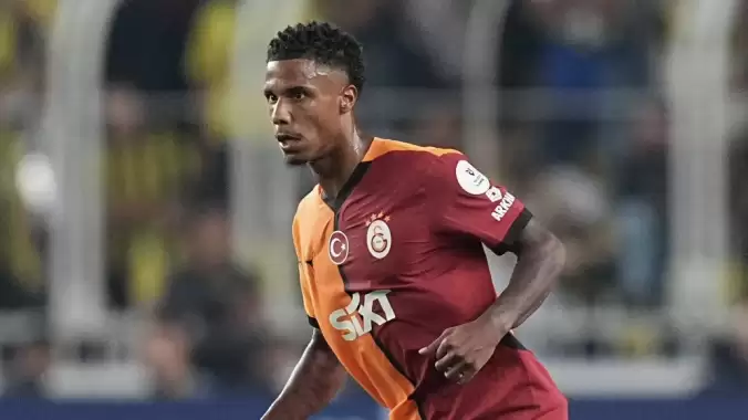 galatasarayli-ismail-jakobs-alanlara-donemedi-iste-son-durumu-gQ7j7K9k.jpg