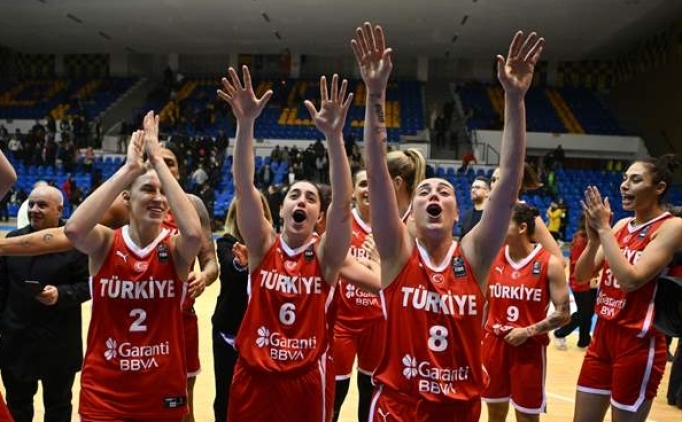 turkiye-namaglup-bicimde-avrupa-sampiyonasinda-yylw7pkI.jpg