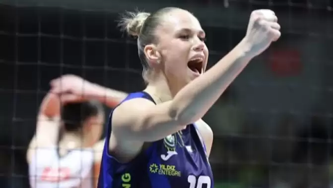 arina-fedorovtsevadan-fenerbahce-ve-eda-erdem-sozleri-o-an-fark-ettim-J8EZW2gt.jpg