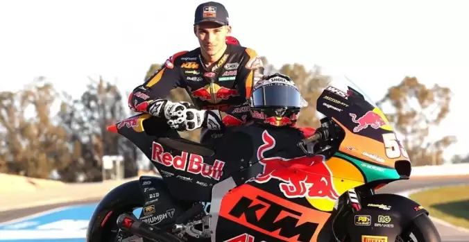 deniz-oncu-dunya-moto2-sampiyonasinda-birinci-yarisina-cikti-iste-siralamasi-A5kLROeC.jpg