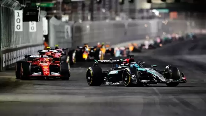 formula-1-resmen-11-gruba-cikti-iste-yeni-marka-Nnx4ExeM.jpg