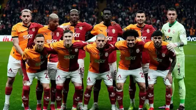 galatasarayin-alanyaspor-maci-kamp-takimi-aciklandi-yildiz-futbolcu-geri-dondu-XeE4W2hf.jpg