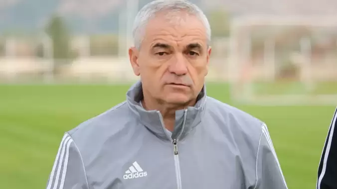 istek-calimbay-3-ay-sonra-muhtesem-lige-geri-dondu-sivasspor-1himS2N7.jpg