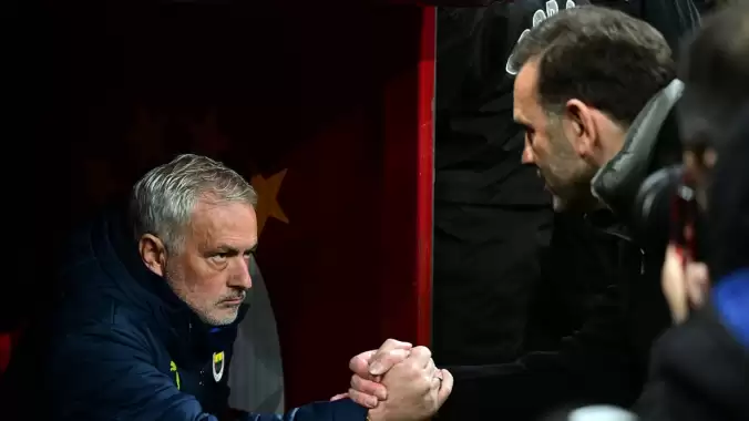 mourinhodan-galatasaraya-karsilik-irkcilik-suclamasi-berbat-bir-secimdi-hZHhPYQY.jpg