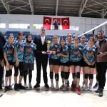 Hakkari'de Yıldız Kızlar Voleybol İl Birinciliği Coşkuyla Tamamlandı
