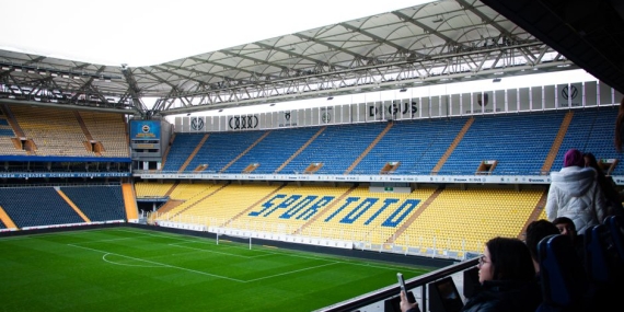 Aziz Yıldırım Etkisiyle Fenerbahçe’ye İlk Transfer: Levent Mercan Resmen Sarı-Lacivertli
